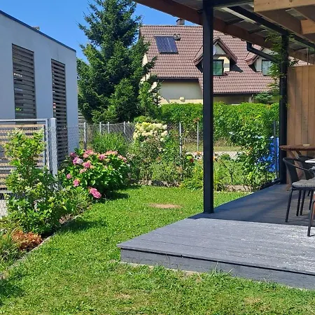 Garden Baltic 펜션 트르제삭츠